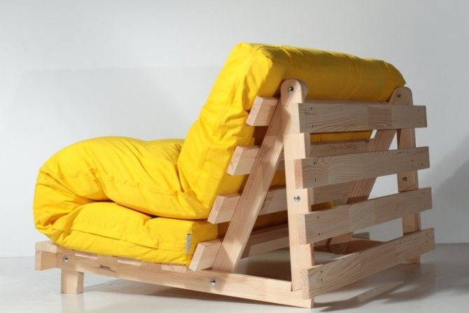 Кресло-кровать без подлокотников: идеальный вариант эргономичности