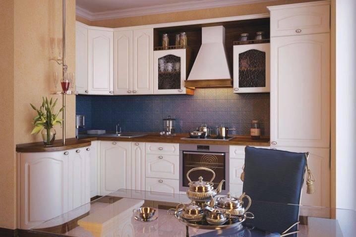 Белая кухня: фото классических и современных вариантов оформления