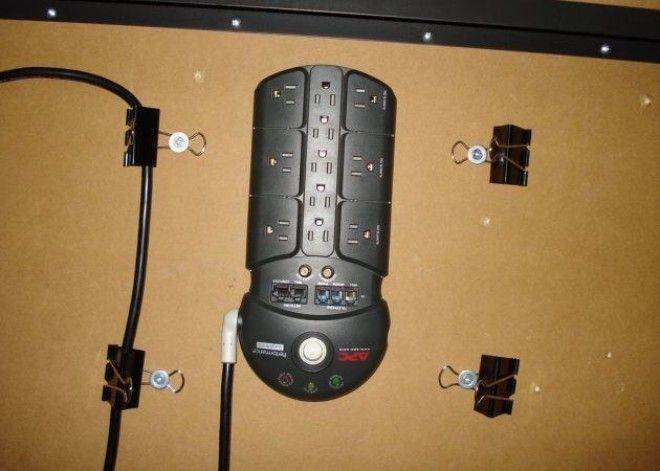 Как спрятать на стене провода от телевизора: способы маскировки кабелей