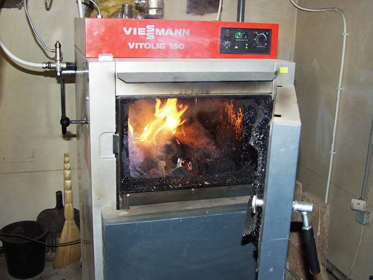 Отопление на дровах. Двухтрубная система. Изготовление котла. Схемы отопления. Теплотворная способность дров