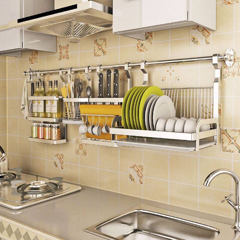 Рейлинг на кухню: полезный и универсальный атрибут для хранения – советы по ремонту